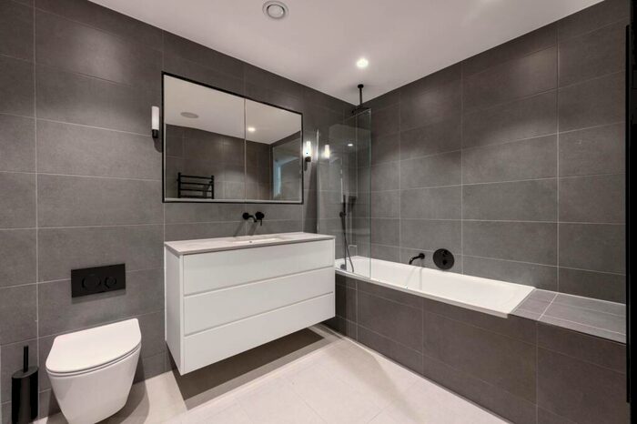 2 Bedroom Flat To Rent In Dollis Hill, Dollis Hill, London, NW10