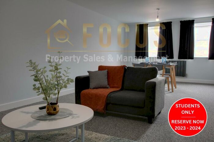 2 Bedroom Apartment To Rent In Clarendon Park Road, Leicester, LE2