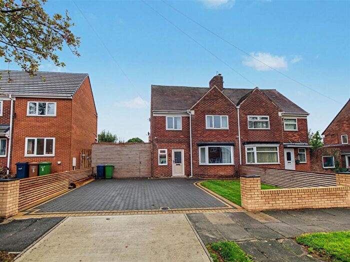 3 Bedroom Semi-Detached House For Sale In Woodside, East Herrington, Sunderland, SR3