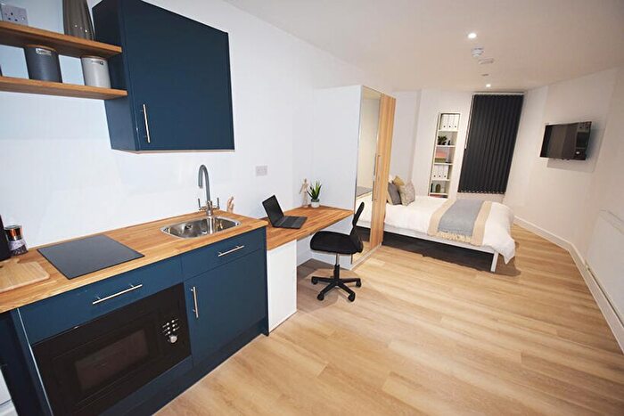 1 Bedroom Flat To Rent In Mansfield Road, Nottingham, NG1