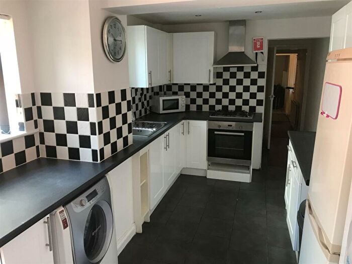 4 Bedroom End Of Terrace House To Rent In Newport, Lincoln, LN1