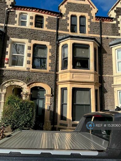 2 Bedroom Flat To Rent In St. Johns Crescent, Canton, Cardiff, CF5