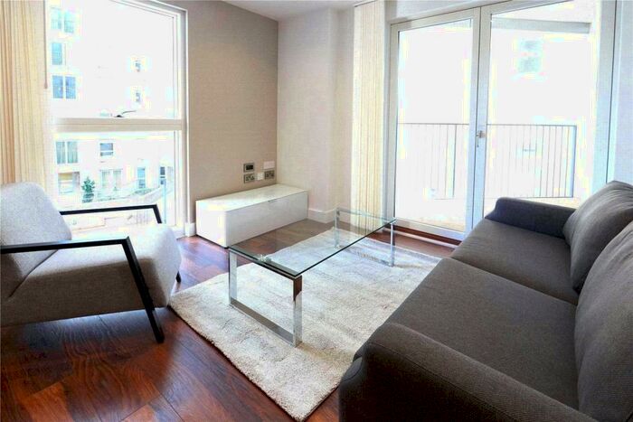 2 Bedroom Apartment To Rent In New Bridge Street Salford, M3