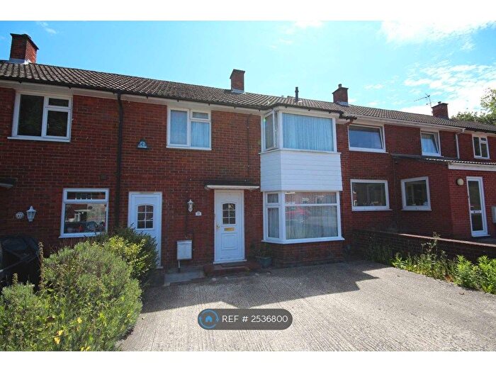 3 Bedroom Terraced House To Rent In Beckford Avenue, Bracknell, RG12