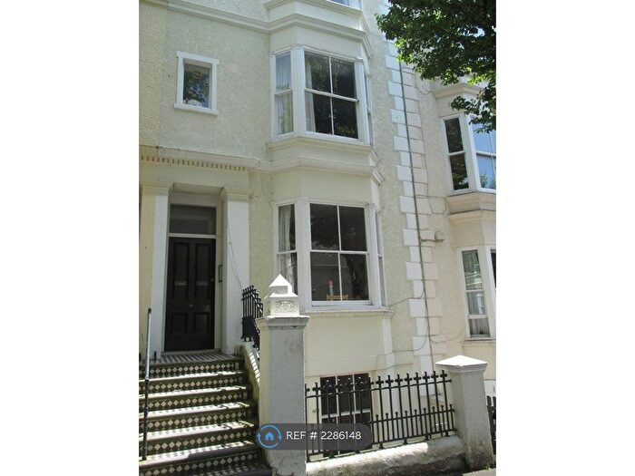1 Bedroom Flat To Rent In York Road, Hove, BN3