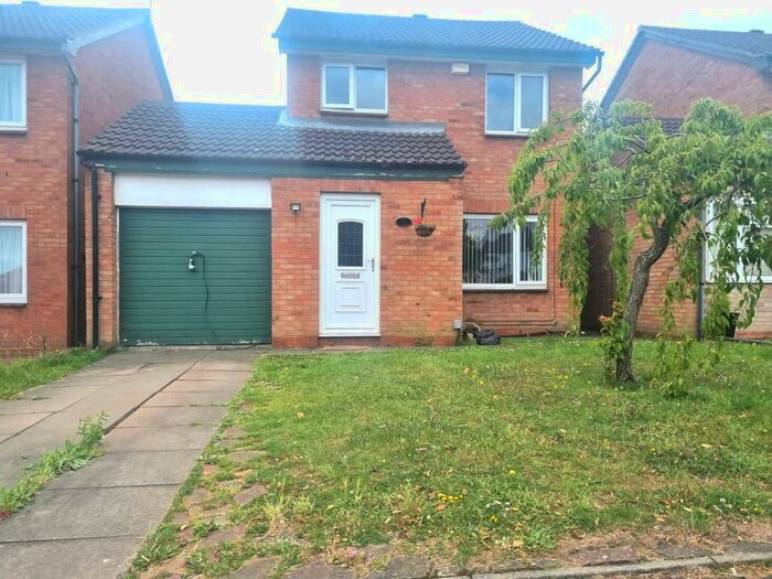 3 Bedroom House To Rent In The Vineries, Acocks Green, B27