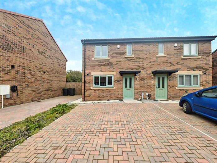 3 Bedroom Semi-Detached House To Rent In Rokeby Road, Darlington, DL2