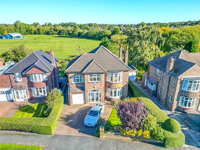 4 Bedroom Detached House For Sale In Sandhill Oval, Leeds, West Yorkshire, LS17