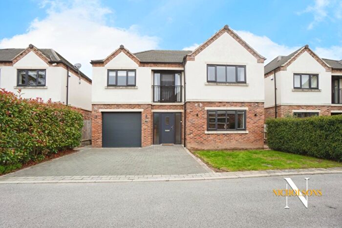 4 Bedroom Detached House For Sale In Merchants Fold, Retford, Nottinghamshire, DN22