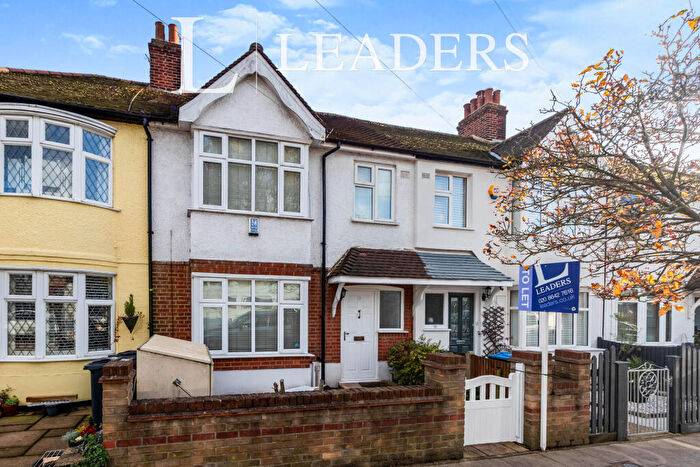 4 Bedroom House To Rent In Caesars Walk, CR4