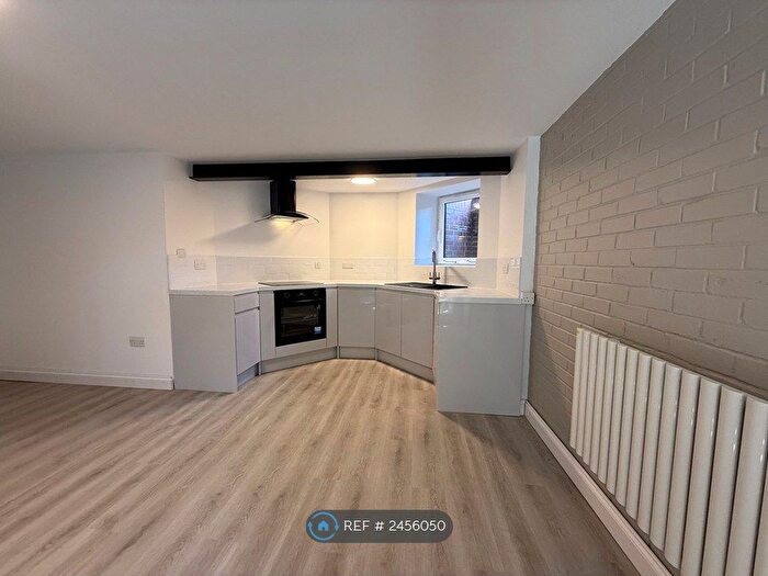 1 Bedroom Flat To Rent In Locarno Road, Ipswich, IP3