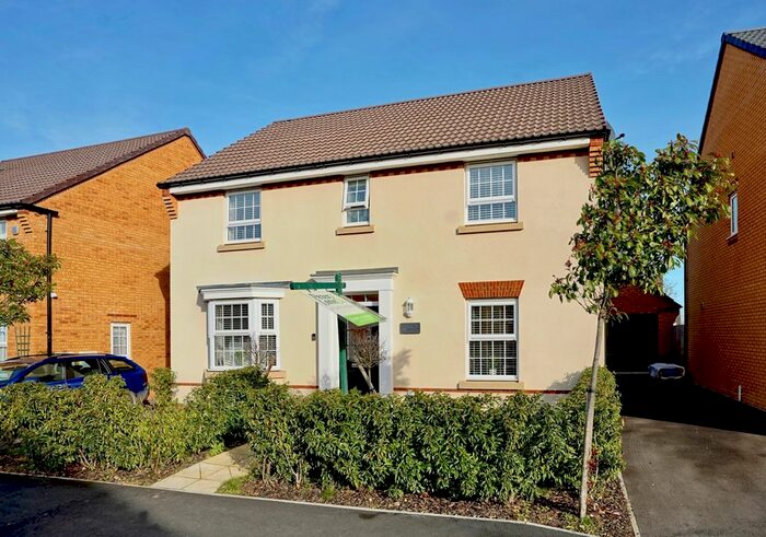 4 Bedroom Detached House For Sale In Saxon Way, Warboys, Huntingdon, PE28