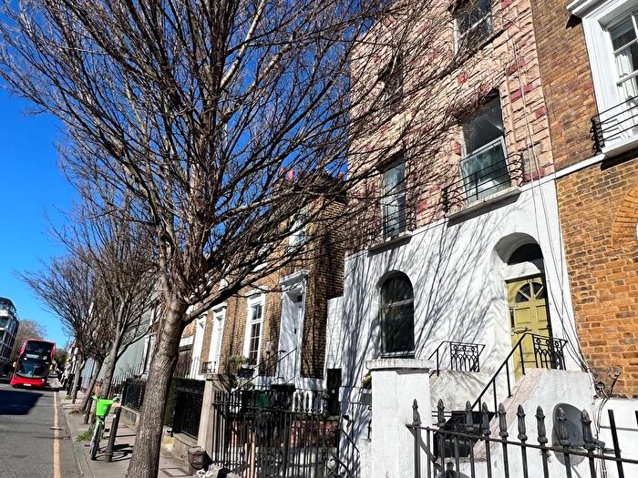 4 Bedroom Terraced House For Sale In New North Road, London, N1