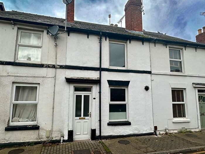 2 Bedroom Terraced House For Sale In Moorfield Street, Hereford, HR4