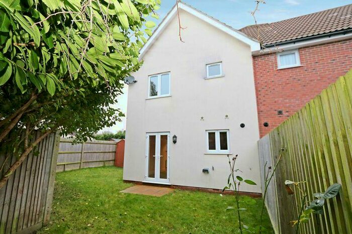 1 Bedroom Semi-Detached House To Rent In Paxton Road, Fareham, PO14