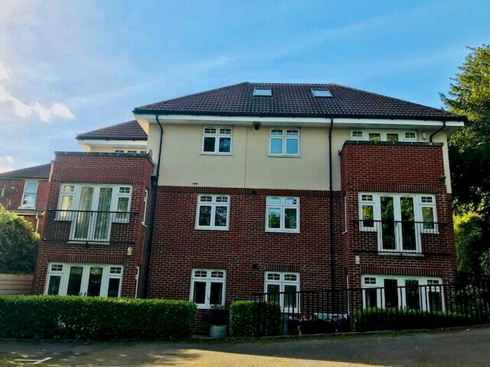 2 Bedroom Apartment To Rent In Belmont Road, Portswood, SO17
