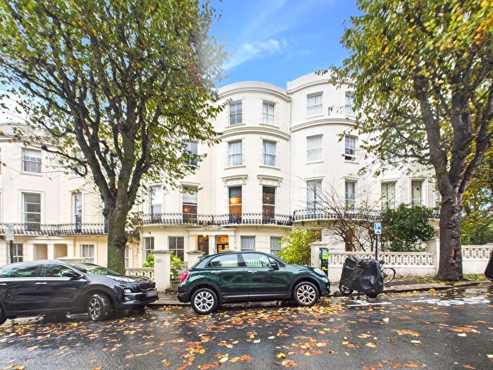 1 Bedroom Flat For Sale In Brunswick Road, Hove, BN3