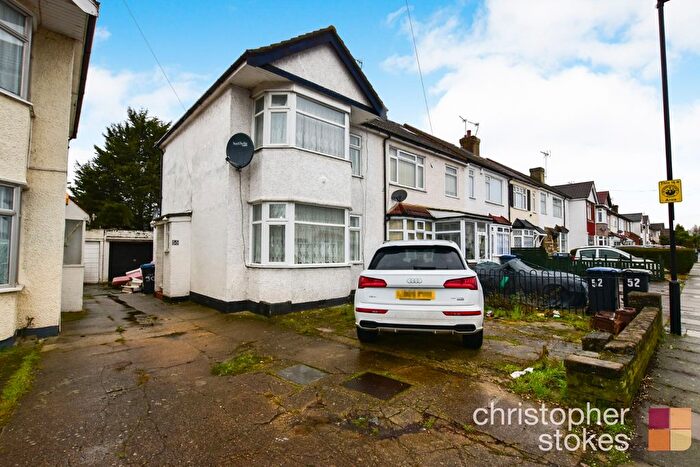 2 Bedroom Semi-Detached House To Rent In Pembroke Avenue, Enfield, Greater London, EN1