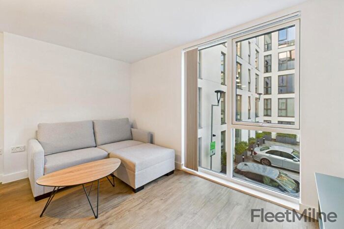 1 Bedroom Apartment To Rent In Lower Essex Street, Birmingham, B5