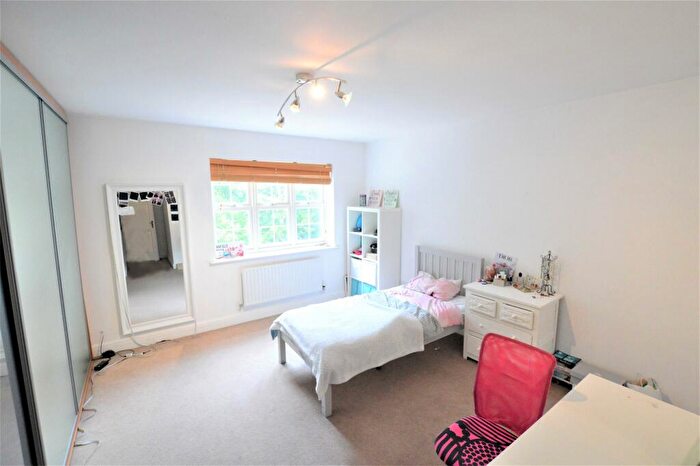 5 Bedroom Detached House To Rent In Napsbury Park, London Colney, AL2