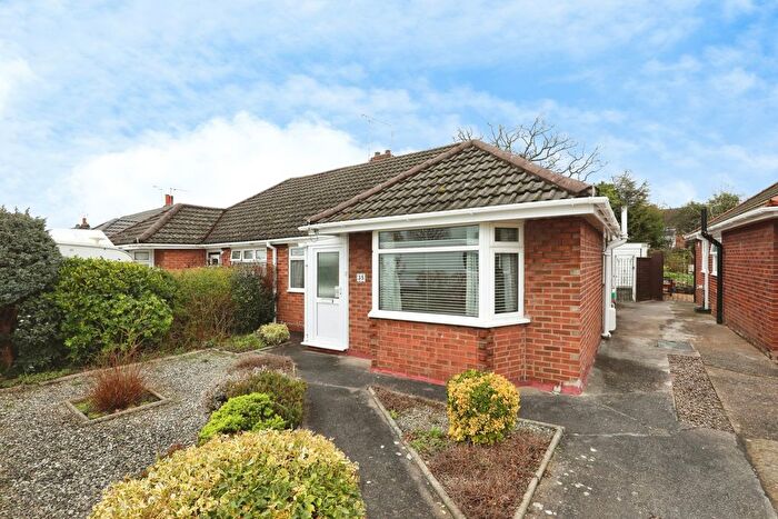 2 Bedroom Bungalow For Sale In Merrills Avenue, Crewe, Cheshire, CW2