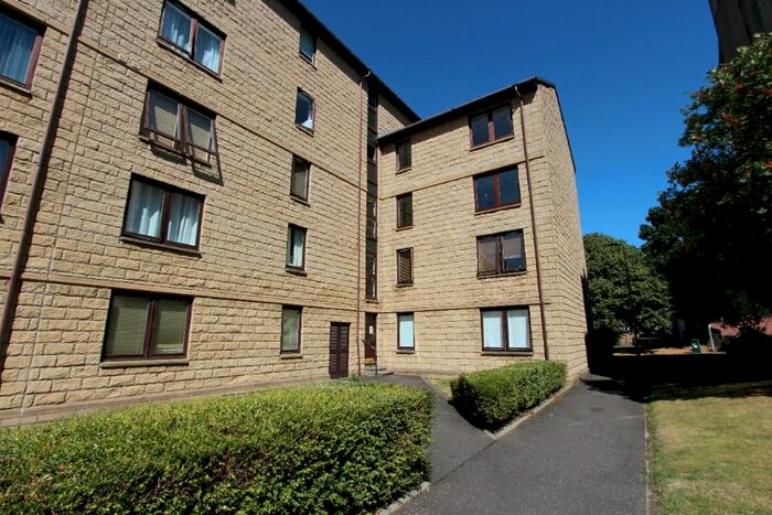 2 Bedroom Flat To Rent In Balfour Place, Leith, Edinburgh, EH6