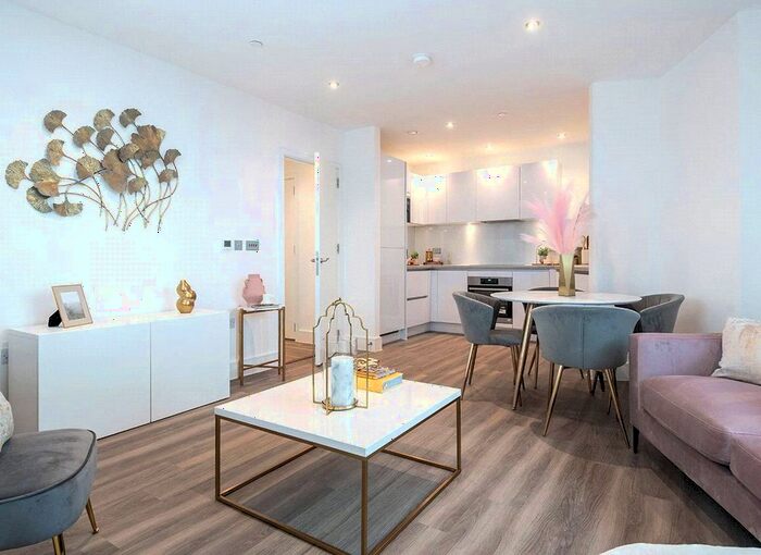 2 Bedroom Flat To Rent In Ashwell House, Merrick Road, Southall, UB2