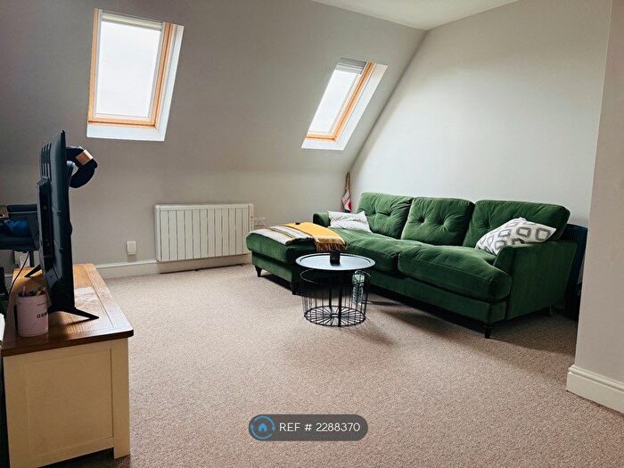 1 Bedroom Flat To Rent In Six Steps, Cambridge, CB1