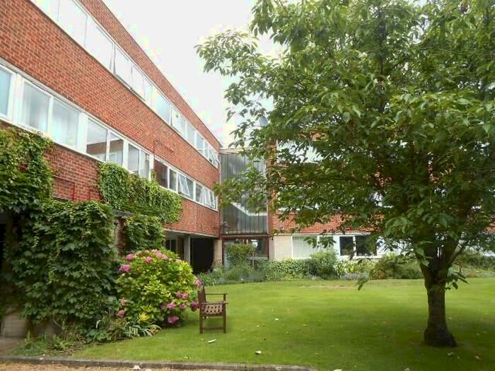 2 Bedroom Flat To Rent In Gilmerton Court, Trumpington, CB2