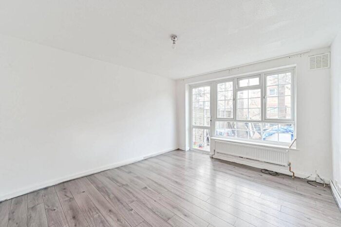 2 Bedroom Terraced House For Sale In Blanch Close, Peckham, London, SE15