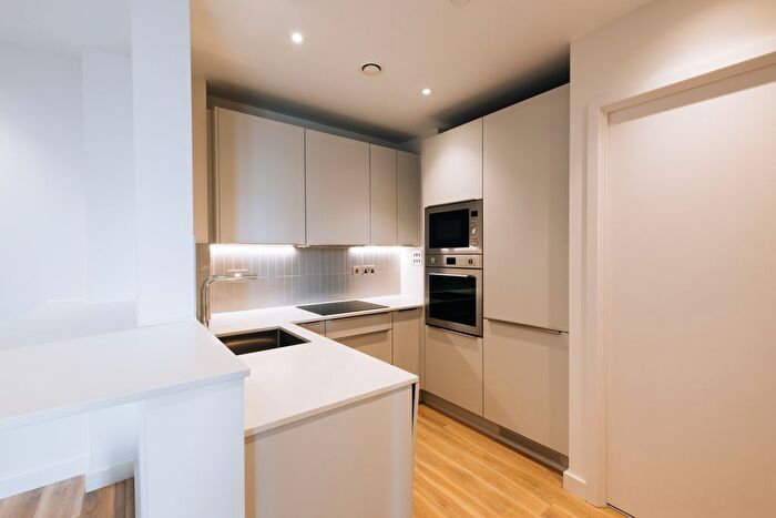 1 Bedroom Flat To Rent In George Street, Croydon, CR0