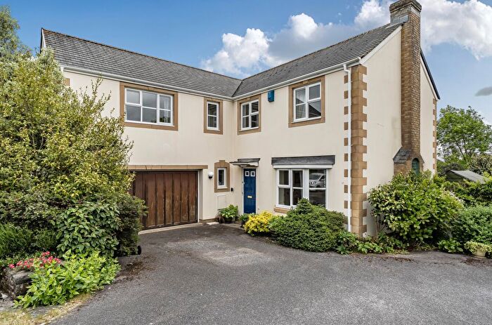 5 Bedroom Detached House For Sale In Kings Park, Chulmleigh, Devon, EX18