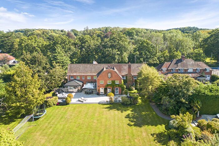 5 Bedroom Detached House For Sale In Crazies Hill, Wargrave, RG10