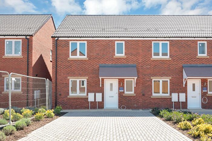 3 Bedroom End Of Terrace House To Rent In Charles Dyer Close, Melton Mowbray, LE13