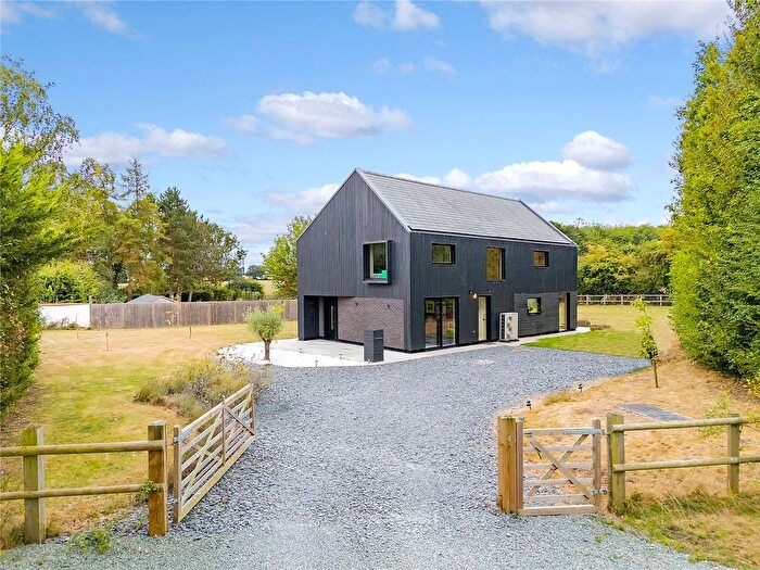 4 Bedroom Detached House For Sale In The Vineyards, Birds Green, Ongar, Essex, CM5