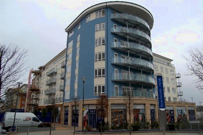 Studio To Rent In Heritage Avenue, London, NW9