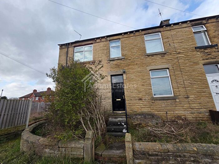 3 Bedroom End Terrace House For Sale In Field Lane, Dewsbury, WF13