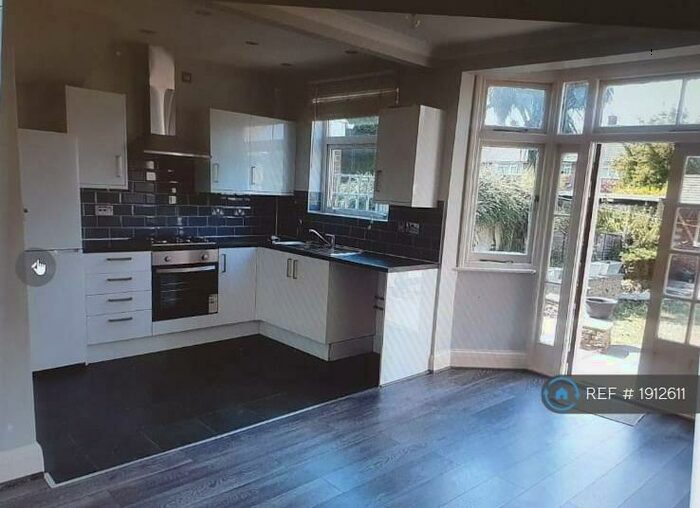 3 Bedroom Semi-Detached House To Rent In Manor Way, Mitcham, CR4