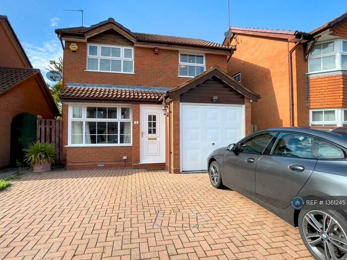 3 Bedroom Detached House To Rent In Ledran Close, Reading, RG6