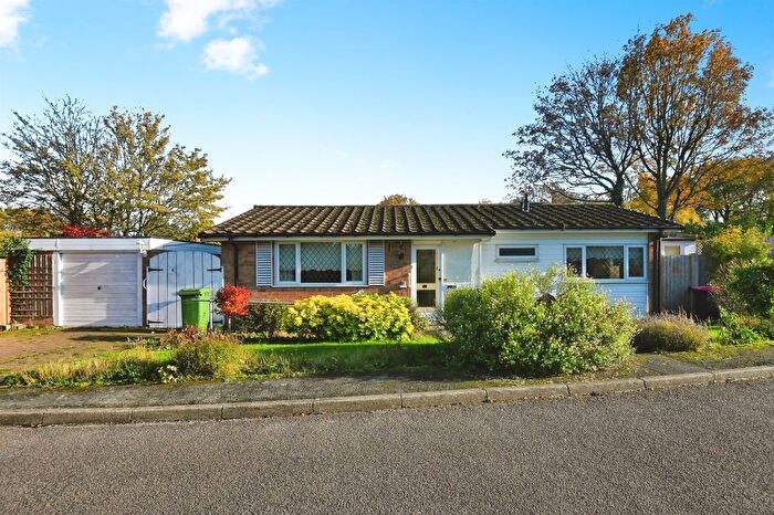 2 Bedroom Semi Detached Bungalow For Sale In Orchard Close, Curdworth, Sutton Coldfield, B76
