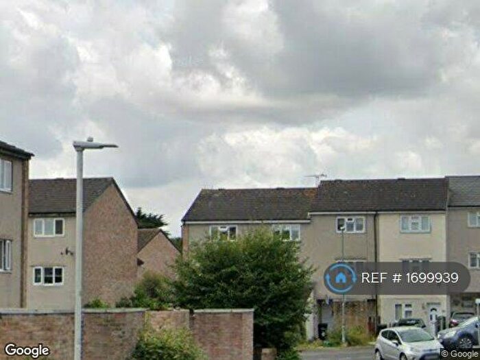 3 Bedroom Terraced House To Rent In Deneway, Basildon, SS16