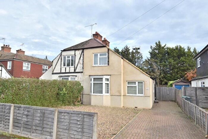 3 Bedroom Semi Detached House For Sale In Horley, RH6