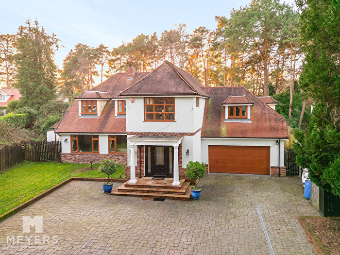 5 Bedroom Detached House For Sale In Golf Links Road, Ferndown, BH22