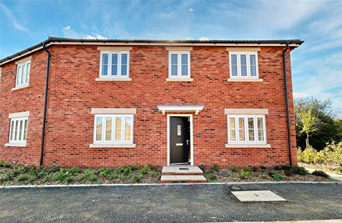 3 Bedroom Semi-detached House For Sale In Fiddleford Ridge, Sturminster Newton, Dorset, DT10