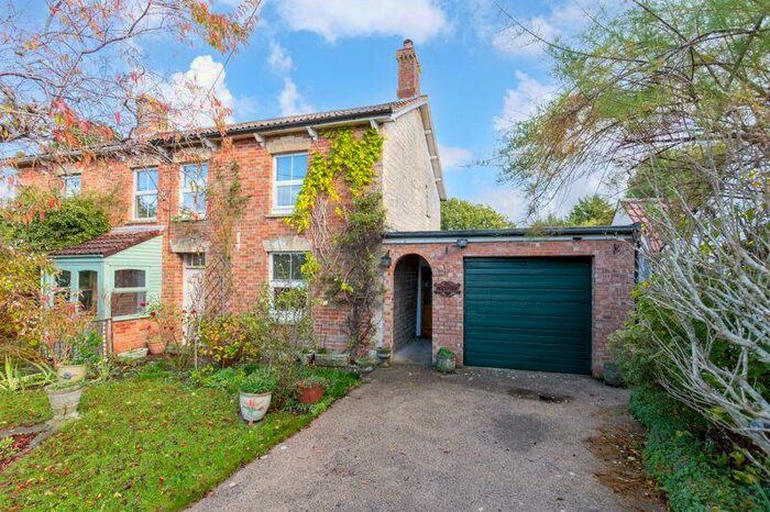 3 Bedroom Semi-Detached House For Sale In Cottage Located In Parbrook - Between Glastonbury, Wells And Castle Cary, BA6