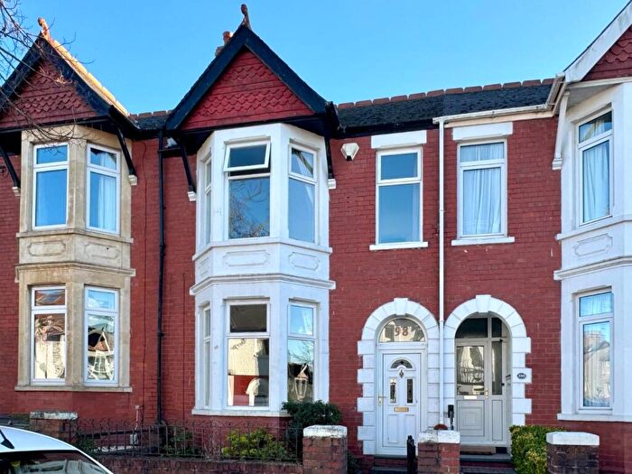 4 Bedroom Terraced House For Sale In Cornerswell Road, Penarth, CF64