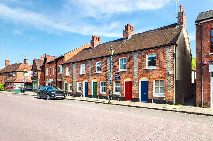 2 Bedroom End Of Terrace House For Sale In High Street, Theale, Reading, Berkshire, RG7
