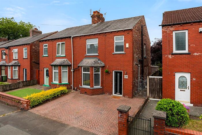 3 Bedroom Semi-Detached House For Sale In Grange Park Road, St. Helens, WA10