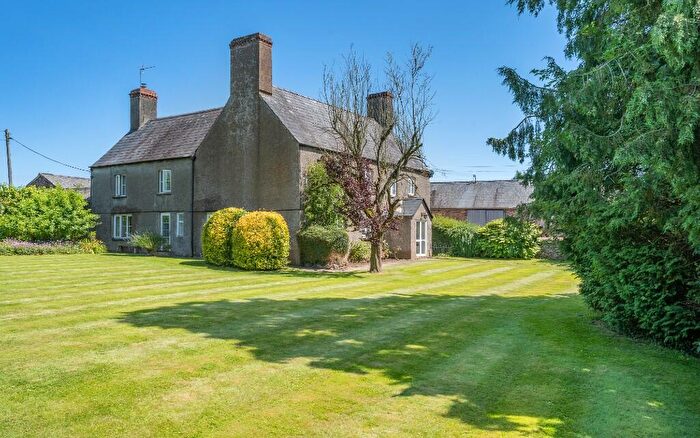 4 Bedroom Farm House For Sale In New House Farm, Llandenny, Usk, Monmouthshire, NP15