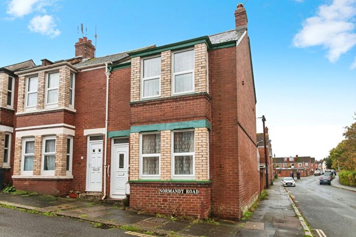 3 Bedroom End Of Terrace House For Sale In Normandy Road, Exeter, Devon, EX1